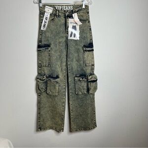 VIP Jeans Women Cargo Pants Size 1/25  Sculpting Stretch New
